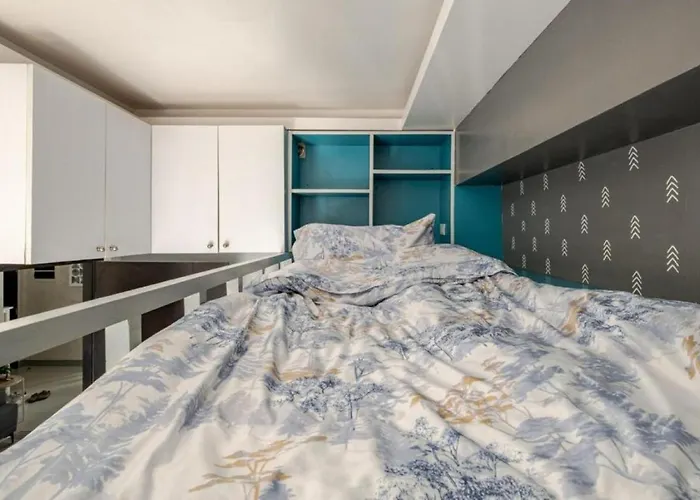 Greenbelt Hamilton Residences By Chikat