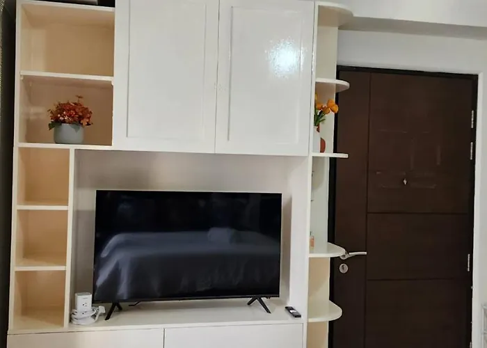 Apartahotel Greenbelt Hamilton Residences By Chikat 4*