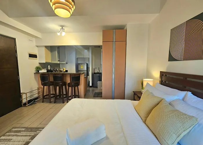 Greenbelt Hamilton Residences By Chikat 4* Manila