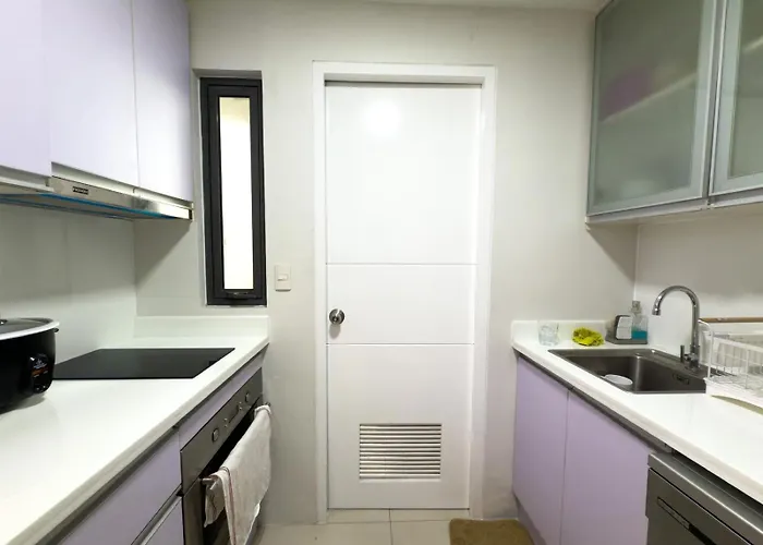 Greenbelt Hamilton Residences By Chikat 4*